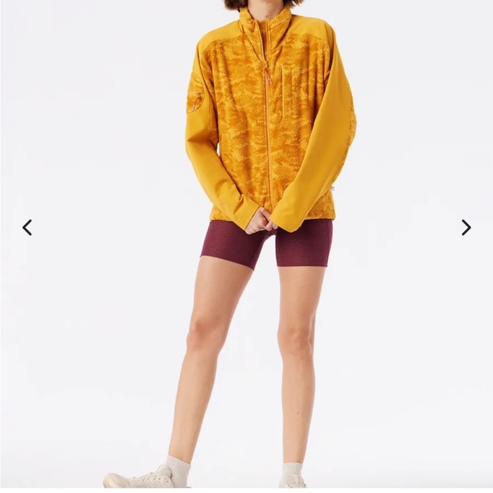 Outdoor Voices PrimoFleece full zip jacket